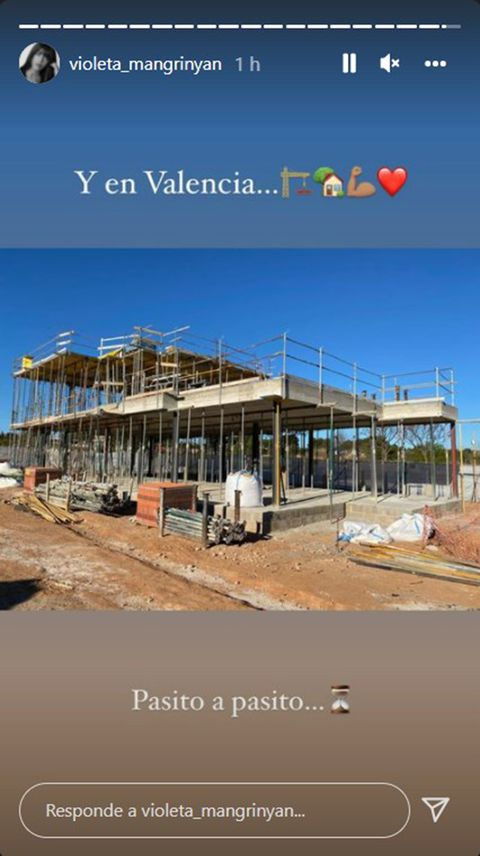 violeta mangriñán muestra cómo va la construcción de su casa en valencia