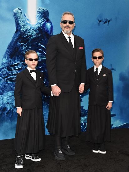 El cantante, en 2019, acompañado de sus hijos en un estreno en Hollywood.