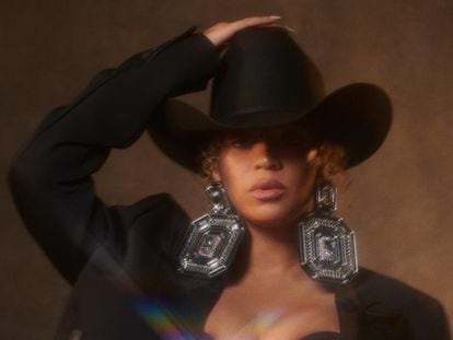 Imagen de los singles de Beyoncé: 'Texas Hold'em' y '16 Carriages'.